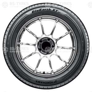 Yokohama BluEarth-XT AE61 225/50 R18 95V